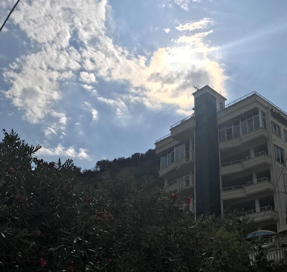 Hotel La Rosa Negra Ulcinj Kültér fotó